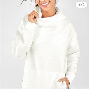 Fabletics Cocoon Hoodie w/Camo Print